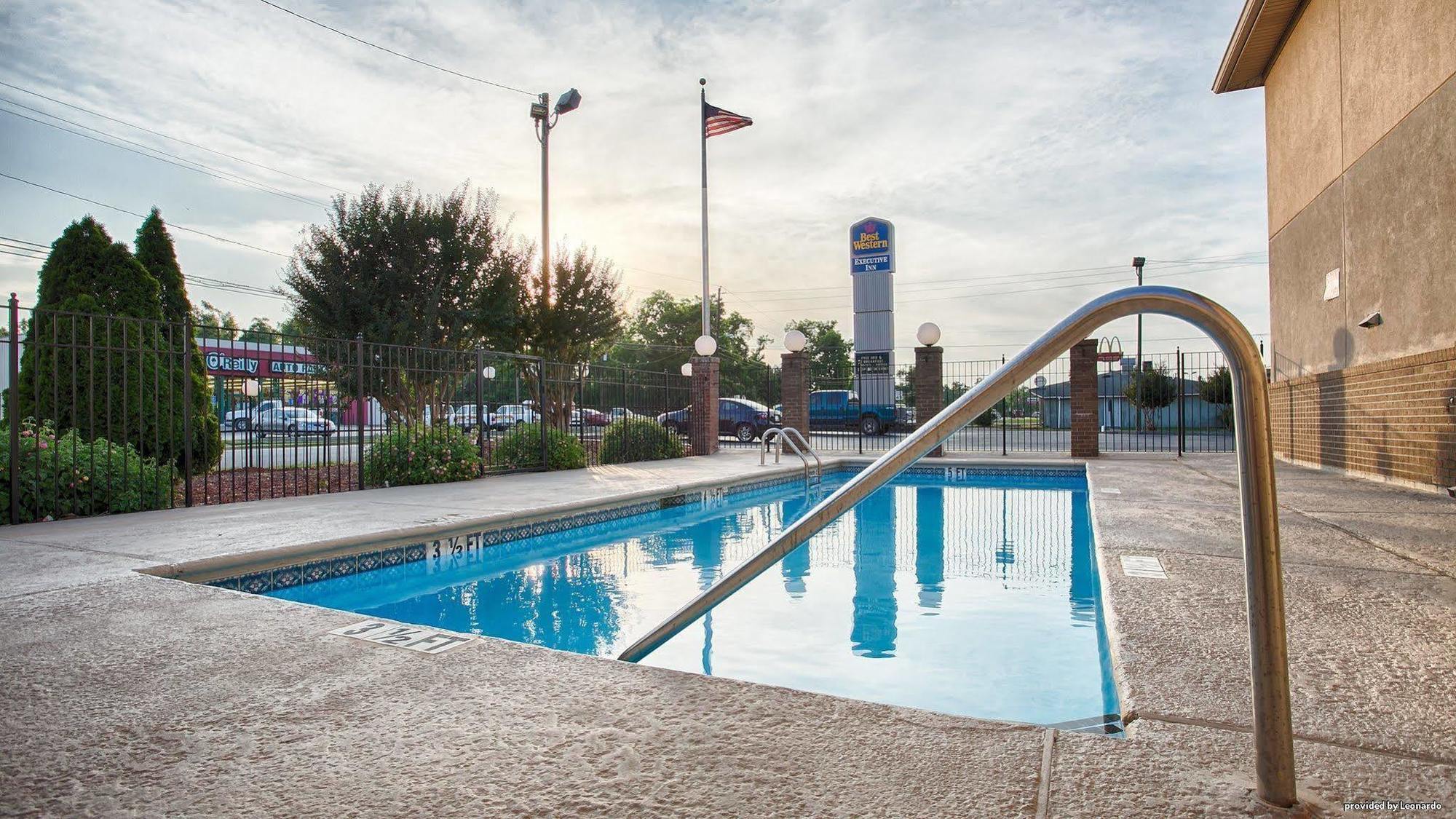 Econo Lodge Waynesboro Extérieur photo